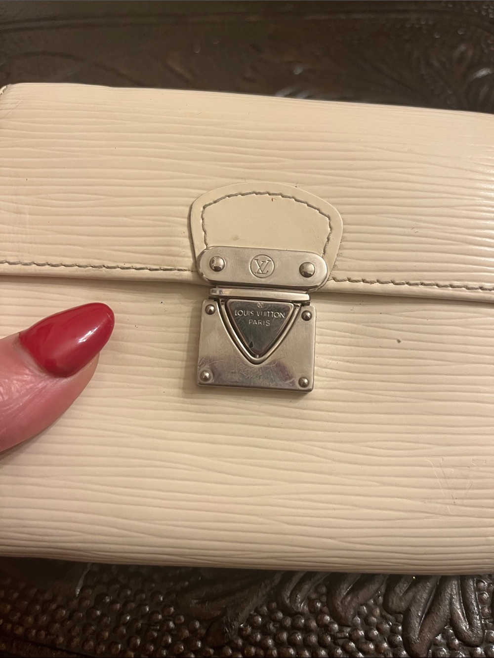 Louis Vuitton Cream Epi Leather Small Wallet with Silver-Tone Lock - Picture 2 of 16